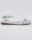 Sandália Rasteira com Tiras Detalhe Spike - Prata