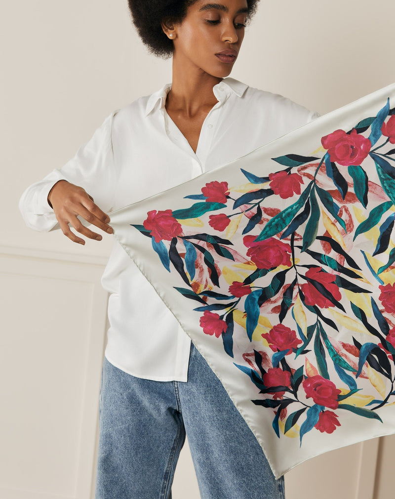 Lenço Quadrado Acetinado - Scarf Tropical Bloom Pink