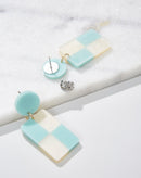 Brinco Quadriculado Acrílico - Verde Claro