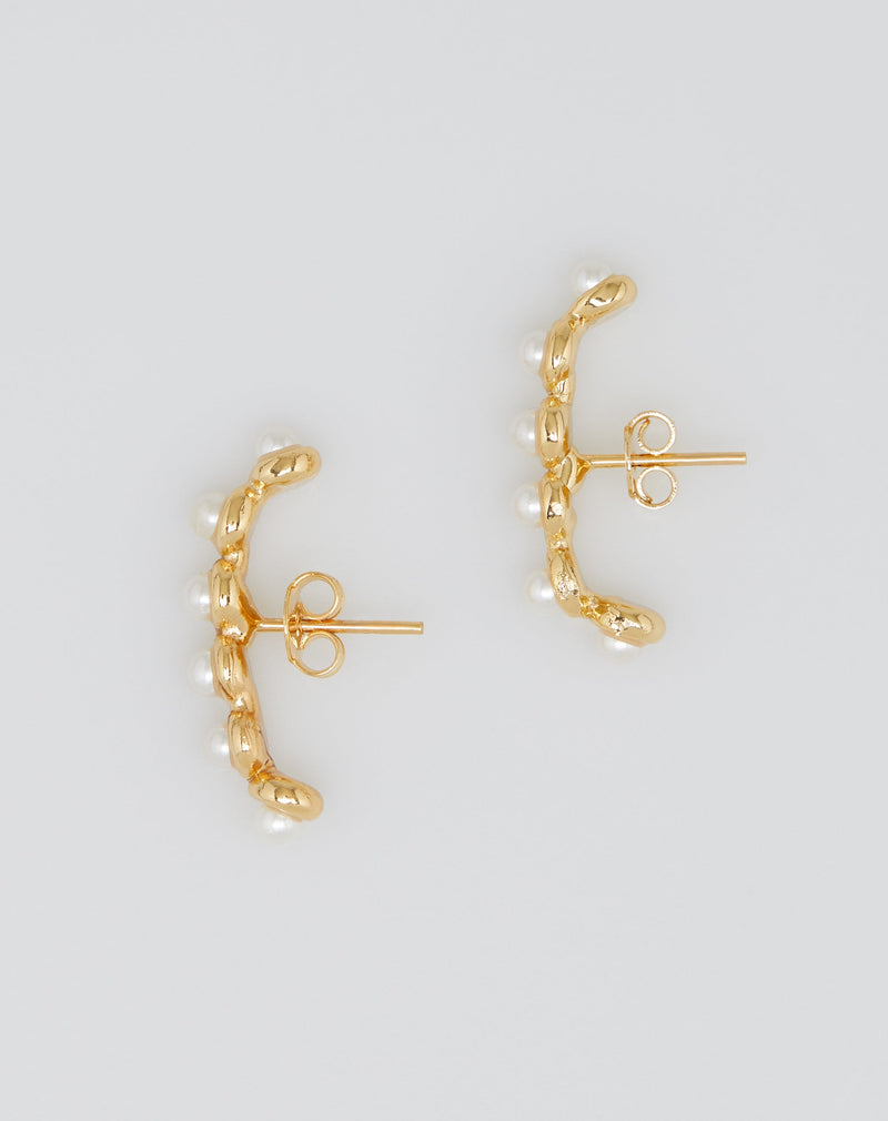 Brinco com Pérolas Cravejadas - Dourado