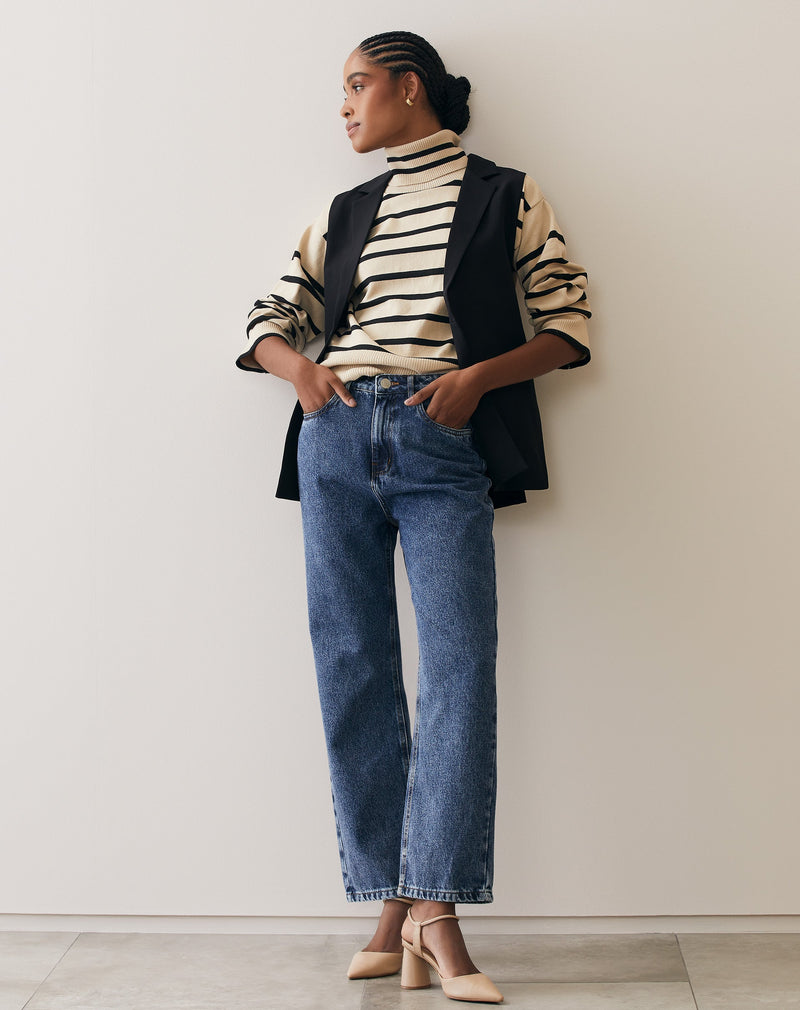 Colete Alfaiataria Abertura Lateral - Preto