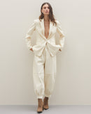 Blazer Reto com Bolso e Lapela - Areia