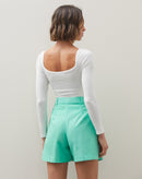 Shorts Cintura Alta com Pregas - Verde Claro