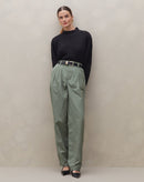 Calça Reta de Pregas Alfaiataria - Verde Militar