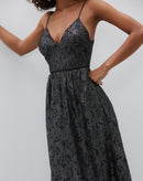 Vestido Midi Renda com Pala de Cintura e Alcinha - Preto