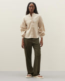 Camisa com Manga Bufante de Linho  - Natural