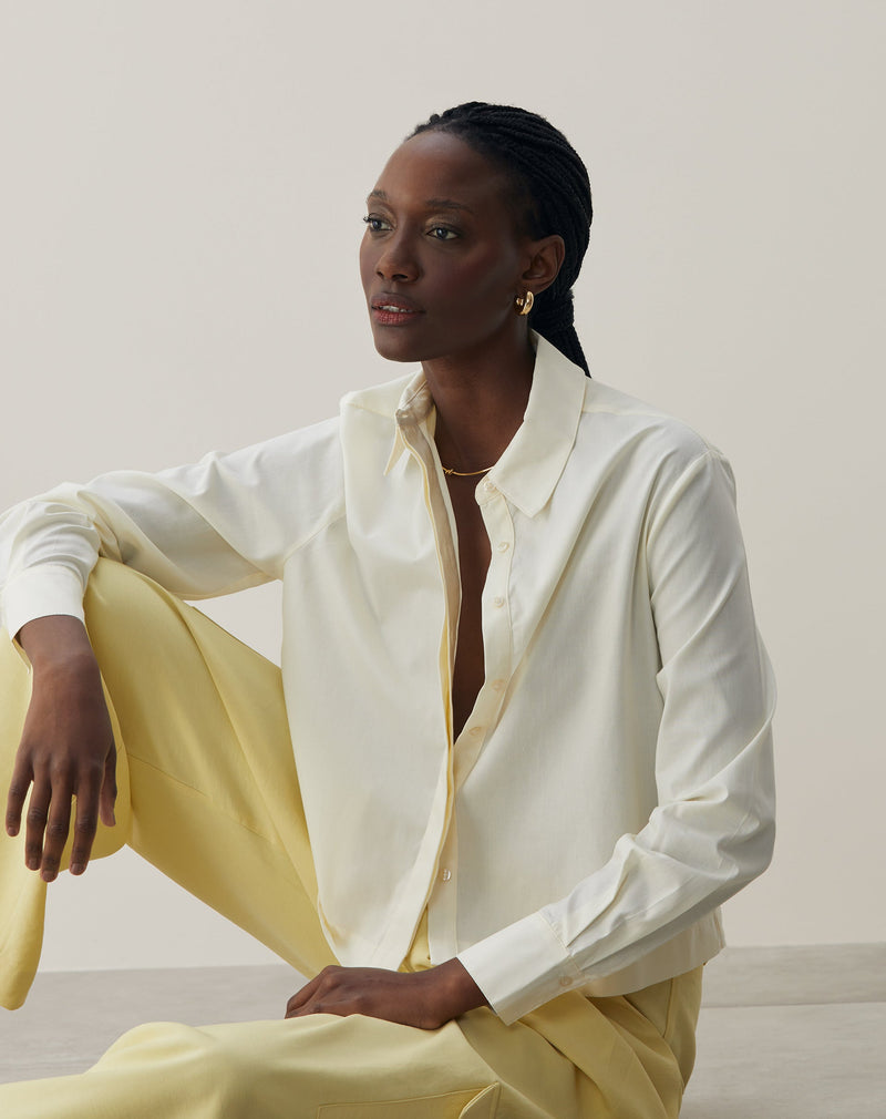 Camisa Básica Curta - Amarelo Claro