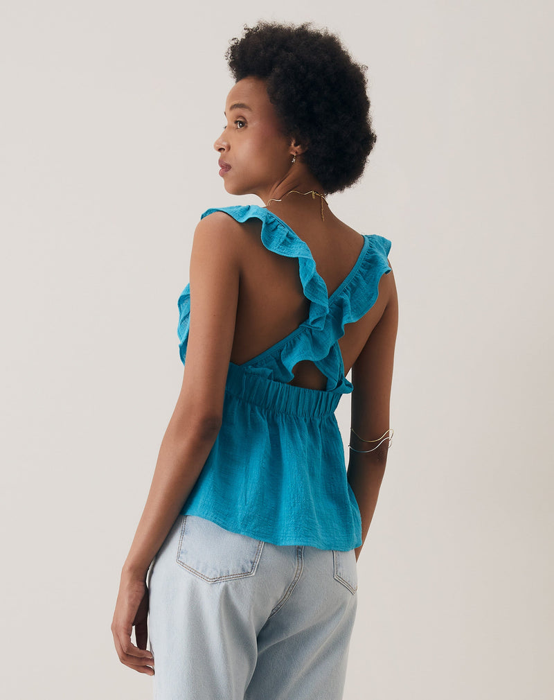 Regata Curta com Alça Cruzada nas Costas - Azul Turquesa