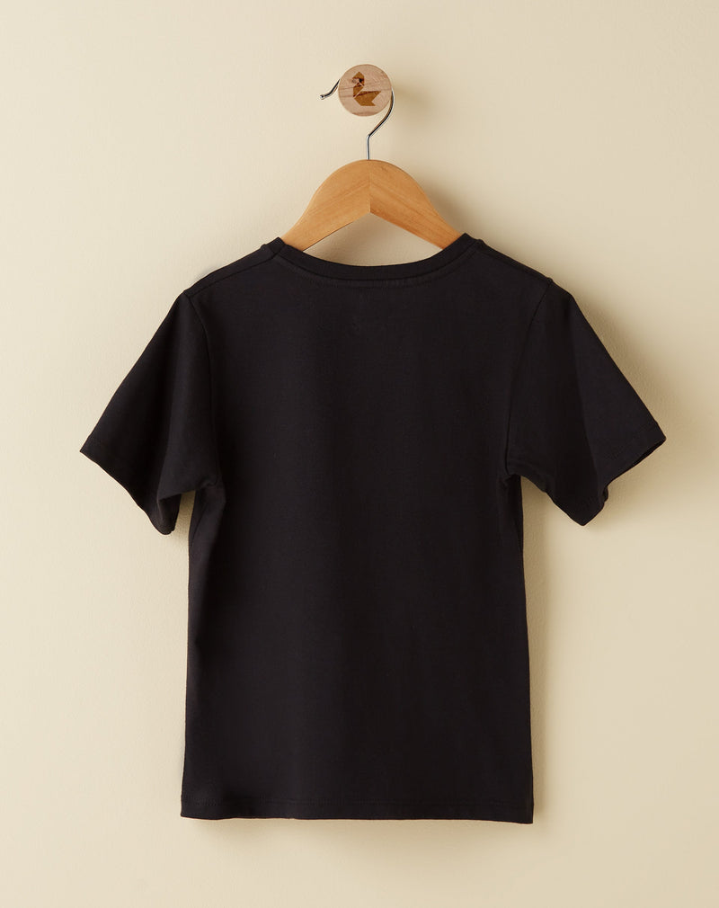 Camiseta Infantil Bolso Estampado 4 a 12 Anos - Preto