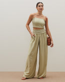 Calça Wide com Cós Largo Bordado  - Verde Claro