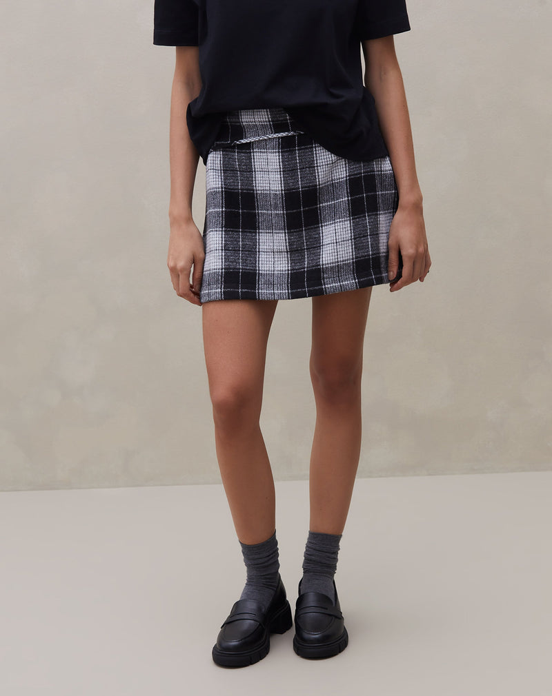 Mini Saia com Recortes Alfaiataria Xadrez - Preto
