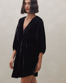 Vestido Curto Manga Longa de Veludo - Preto
