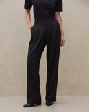 Calça Wide Leg com Pregas - Preto