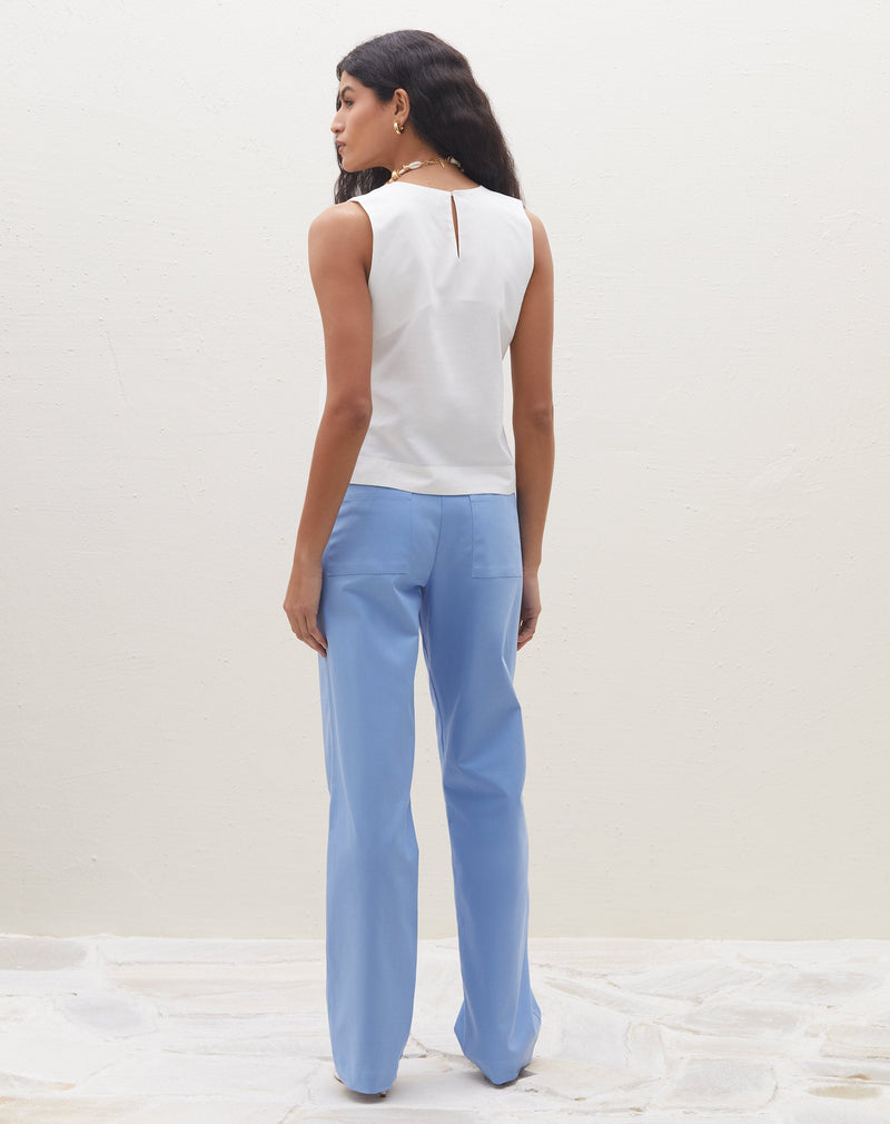 Regata Alças Largas com Recorte - Off-white