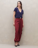 Camiseta Decote V de Malha - Azul Marinho